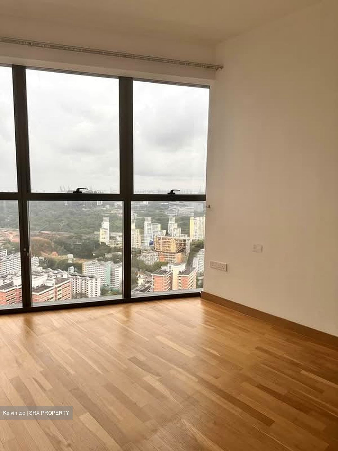 Commonwealth Towers (D3), Condominium #539925041